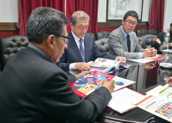 Bolivia y Japón perfilan plan de capacitación laboral con enfoque en las ‘5S’