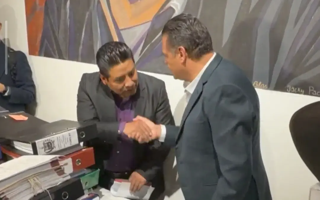 Quispe y Revilla inician transición en la Gobernación de La Paz