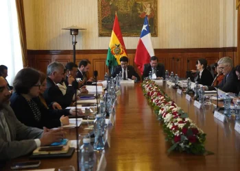 Bolivia y Chile avanzan hacia una agenda comercial, energética y logística