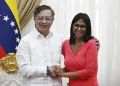 Petro fue recibido por la presidenta de Venezuela Delcy Rodríguez/AFP