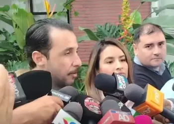 Velasco ya se reunió con 22 alcaldes y anticipa auditoría en la Gobernación cruceña