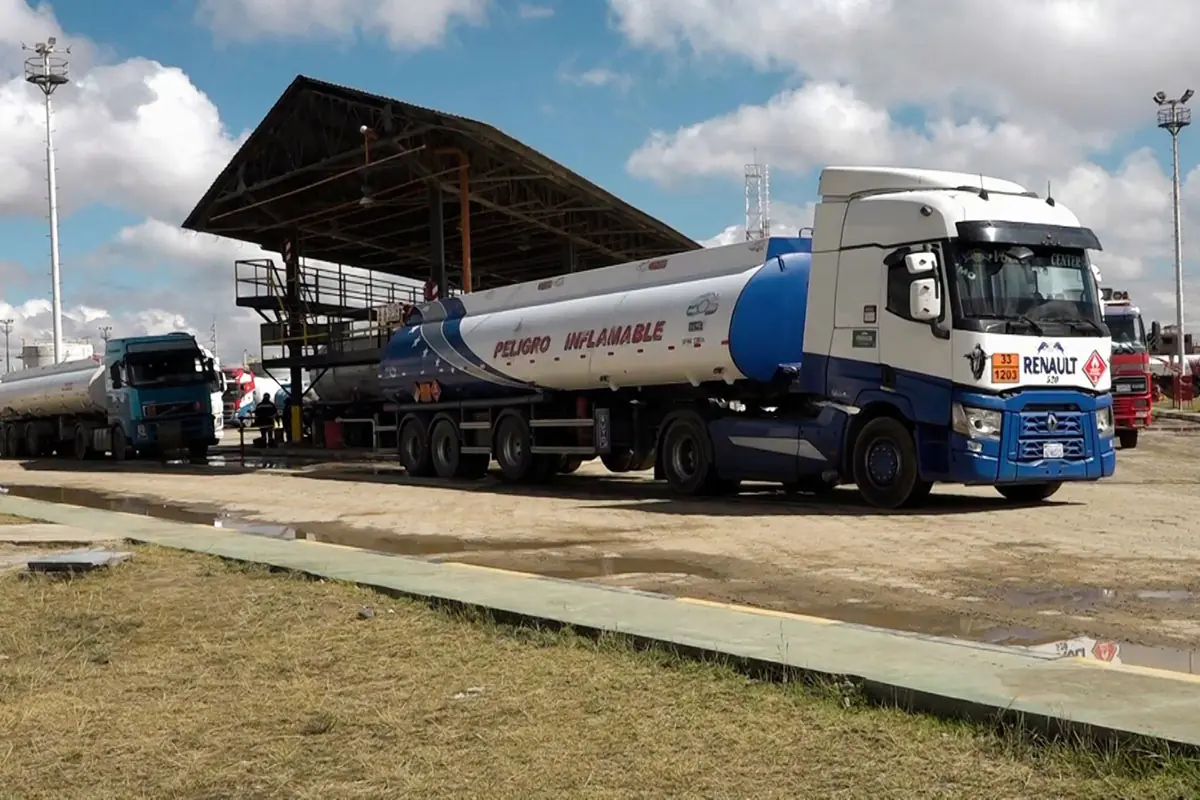 Cadetran reactiva transporte y garantiza abastecimiento de combustible