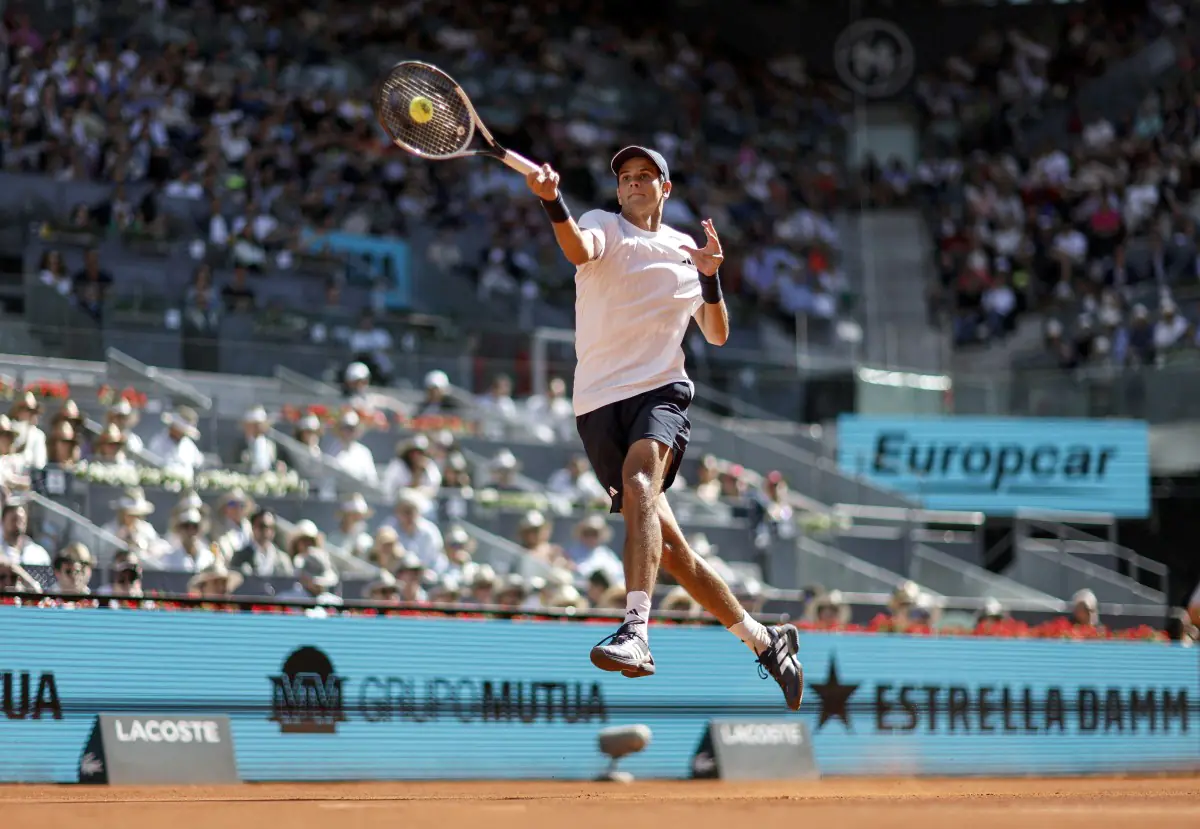 Sinner derrota a Norrie y va a cuartos del Masters 1000 de Madrid