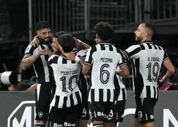 Independiente cae goleado 3-0 ante Botafogo en Rio