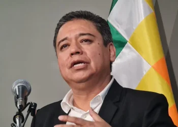 Vocero advierte que ‘estructuras’ buscan frenar cambios y generar conflictos
