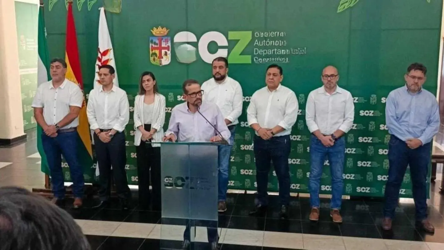 Gabinete de Camacho presentará su renuncia este jueves