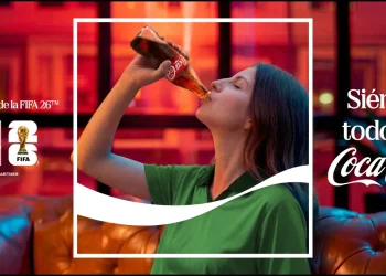 Coca-Cola presenta “Uncanned Emotions”, retratando la pasión auténtica de los aficionados al fútbol de cara a la Copa Mundial de la FIFA 2026™