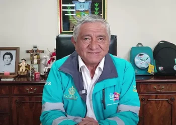 Arias se despide de la Alcaldía paceña y dice que lo dio ‘todo’