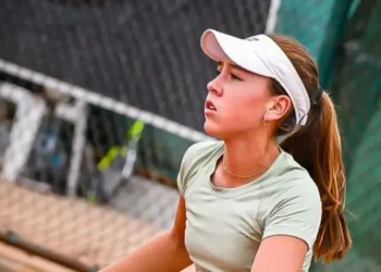 Inés Bustillos avanza a cuartos en la Copa Cosat