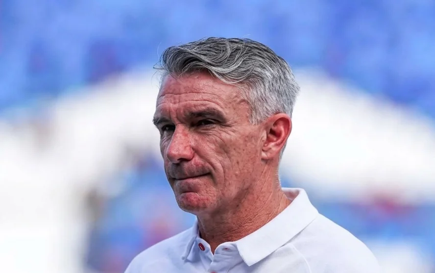 Patrice Carteron deja de ser DT del Wydad AC de Vaca y Paniagua