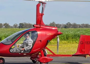 Naabol aclara normativa sobre aeronave experimental en Copacabana