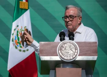El gobernador de Sinaloa, Rubén Rocha Moya , fue acusado de narcotráfico por EEUU/AFP