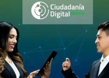 El Gobierno proyecta inscripción universitaria digital para 2027. foto: Agetic
