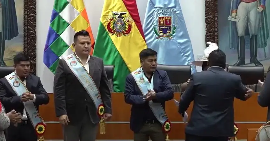 Grover García, del evismo, asume la presidencia de la Asamblea de Cochabamba
