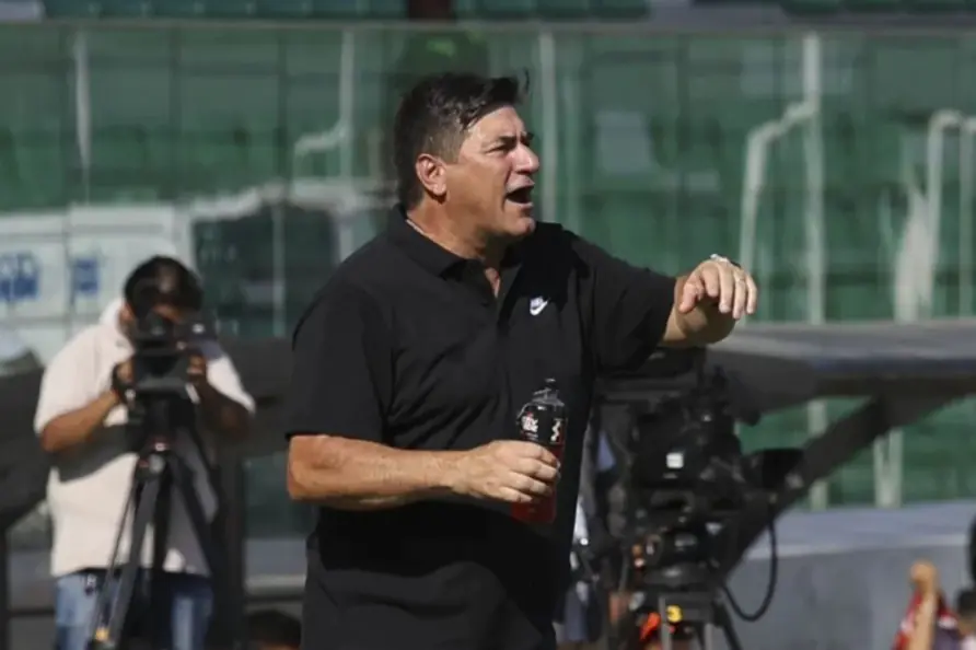 Marcelo Straccia es el nuevo entrenador de Always Ready