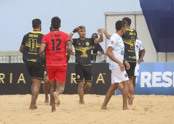 Salud Santa Cruz golea a Playas FC y clasificó a cuartos