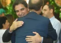 Saavedra jura como alcalde, marca giro político y promete recuperar Santa Cruz