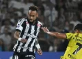 El Santos de Neymar empata 1-1 contra Deportivo Recoleta de Paraguay