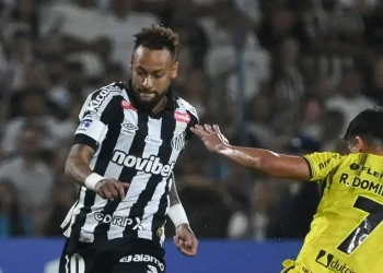 El Santos de Neymar empata 1-1 contra Deportivo Recoleta de Paraguay