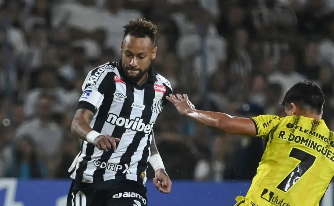 El Santos de Neymar empata 1-1 contra Deportivo Recoleta de Paraguay