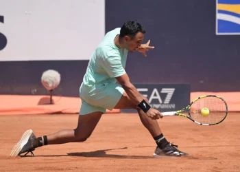 Hugo Dellien protagoniza una dura batalla en el Masters 1000 de Roma