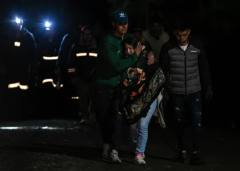 Familiares de los fallecidos recibieron la triste noticia/AFP