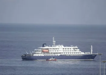 España aceptó que el crucero atraque en Canarias/AFP