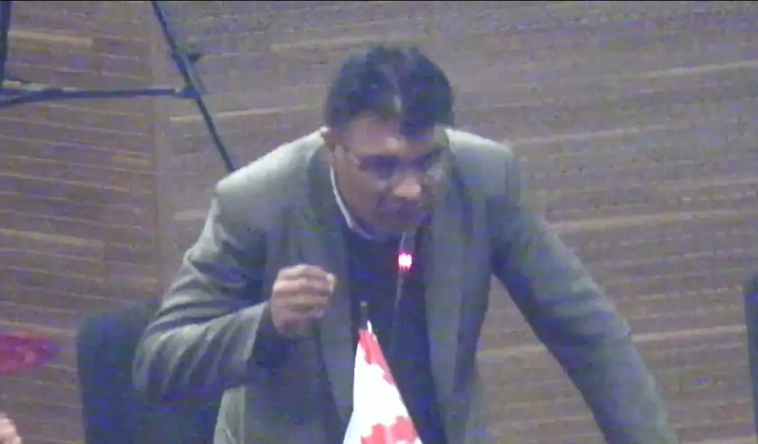 Condori dice que la Asamblea ‘no tiene norte’ y acusa a legisladores de ‘estar enamorados de Evo’