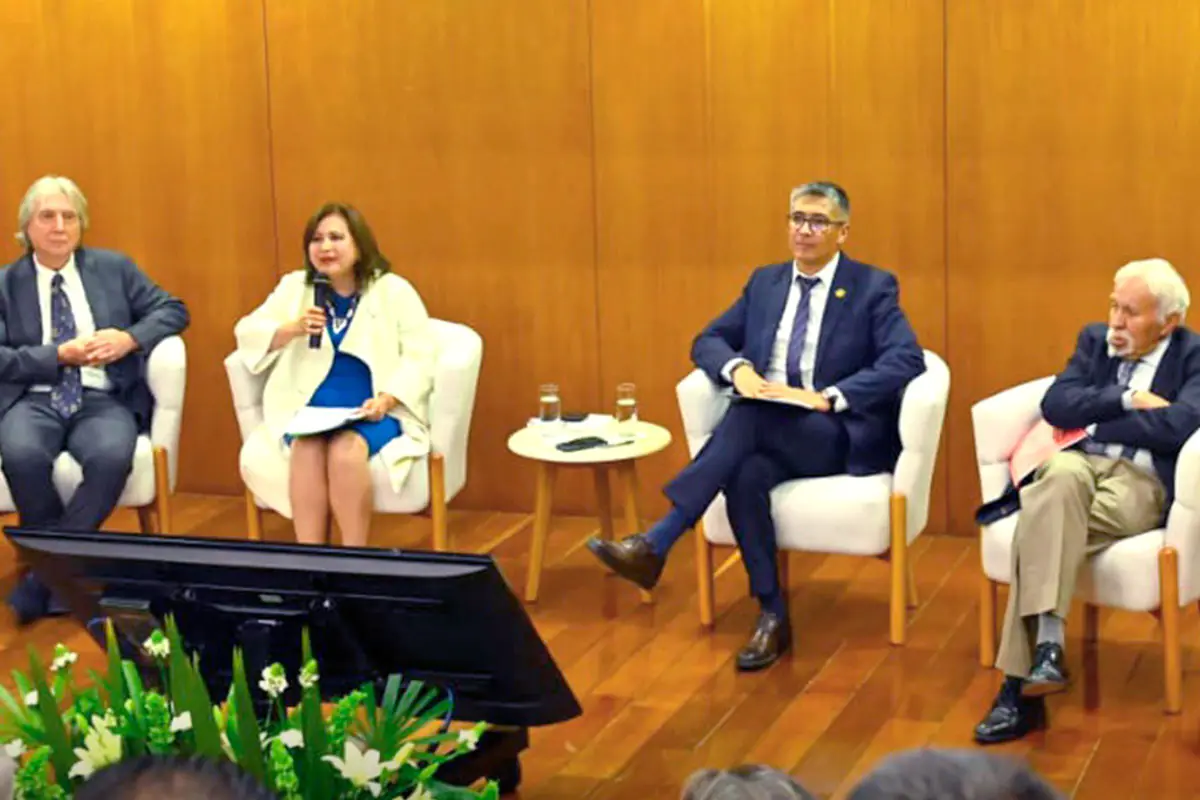 Bolivia presenta su modelo de ‘Economía para la Gente’ en foro de la CAF