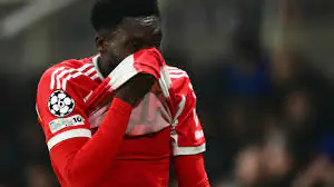 El canadiense Davies baja ‘varias semanas’, anuncia el Bayern