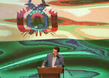 Reyes Villa pide a Paz ‘poner orden’ y garantizar estabilidad en el país