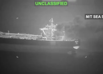 Estados Unidos atacó buques iraníes que intentaron violar el bloqueo de sus puertos/DT