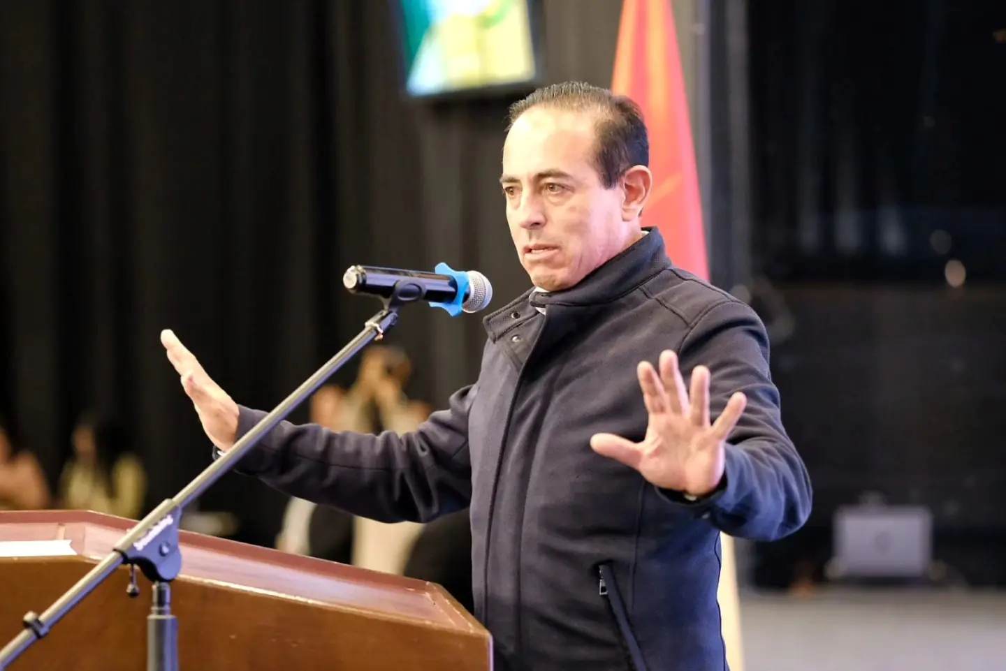Alcaldes plantean el 50/50 y seis ejes para enfrentar la crisis