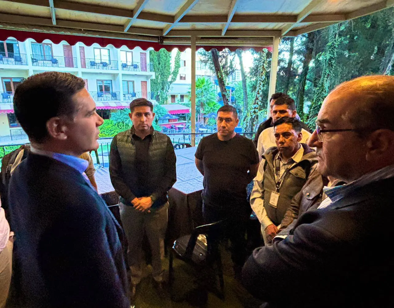 El ministros Oscar Mario Justiniano, durante la reunión/MIn.Desarrollo