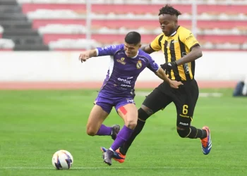 The Strongest se aplaza ante Real que pudo ganar
