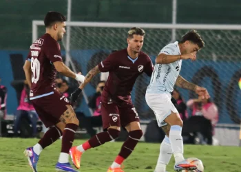 Bolívar y Blooming cierran un domingo de amargos empates a cero