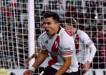 River Plate sufre pero vence en penales a San Lorenzo en octavos
