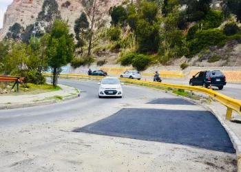 Alcaldía paceña rehabilita la vía Kantutani con acción preventiva