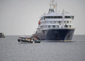 El crucero Hornius llegará a Países Bajes el domingo y será desinfectado/AFP