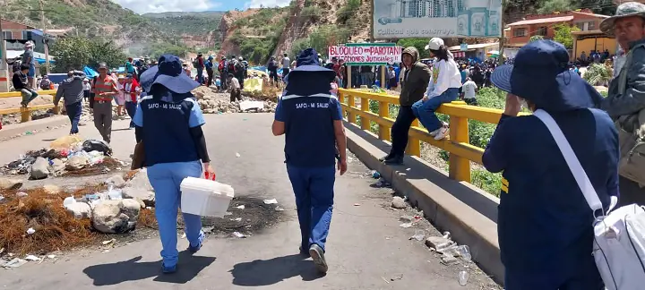 Los blqoueos impiden el paso de insumos médicos. Foto referencial Ministerio de Salud