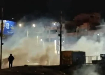 Disturbios y gasificación elevan la tensión en Río Seco