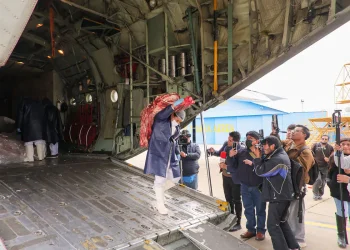 Gobierno reporta que más de 70.000 kilos de alimentos llegaron a La Paz por puente aéreo