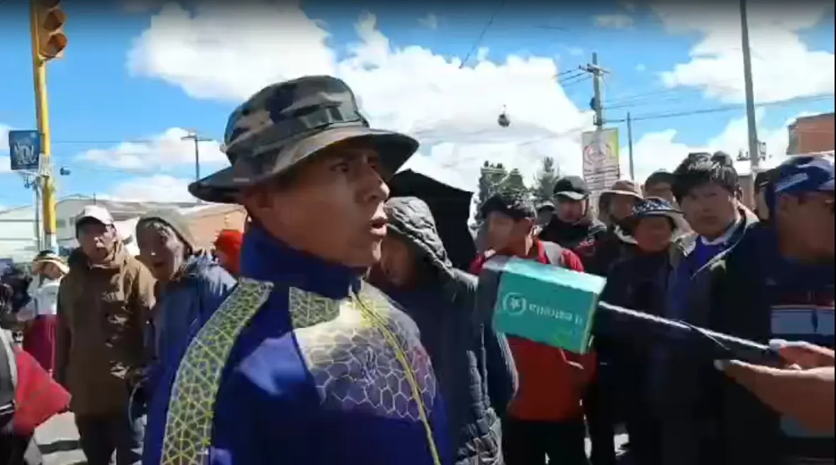 Evismo radicaliza protesta y apela a la renuncia de la estructura de poder