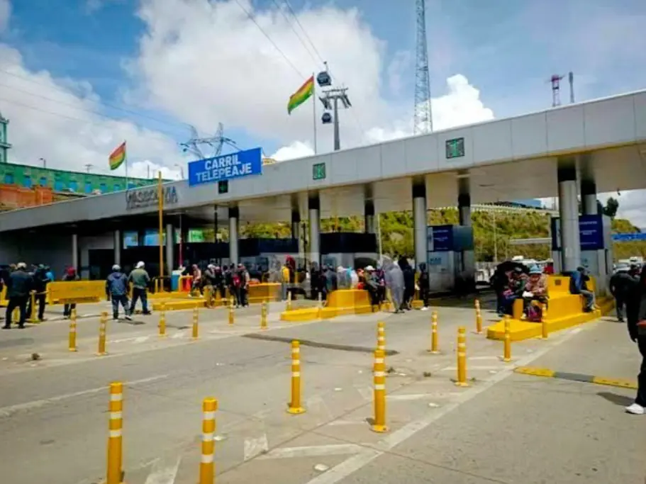 En cinco meses, bloqueos dejan pérdidas por Bs 14,5 millones a Vías Bolivia
