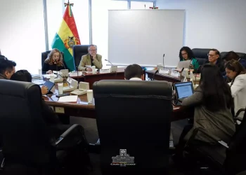 Comisión exhorta al Ejecutivo a no designar autoridades interinas sin aval legislativo