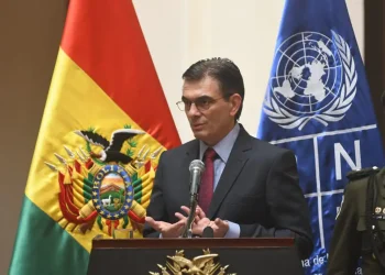 Paz denuncia intentos de ‘desmontar’ la democracia y advierte cárcel para impulsores