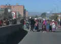 Tensión en Senkata: bloqueadores vuelven para impedir el paso de vehículos