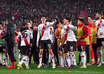 River se hizo fuerte para eliminar al Central de Di María