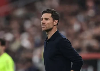 Chelsea apuesta por Xabi Alonso para reconstruirse