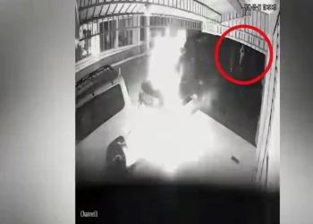 Imágenes captadas por las cámaras de seguridad. FOTO: FGE